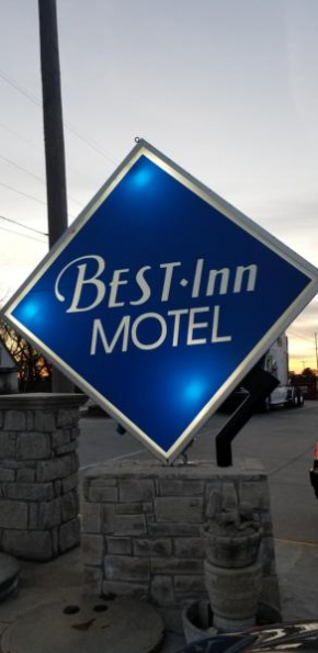 Гостиница Best Inn Motel Salina  Салина